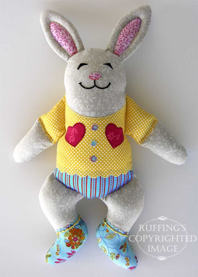 Huggy Bunny by Elizabeth Ruffing