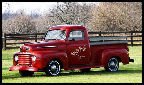 1949 Ford F2 Posted 48 months ago permalink 
