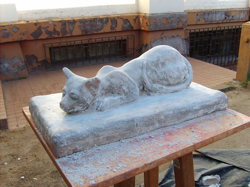 Escultura de gato de natalia
