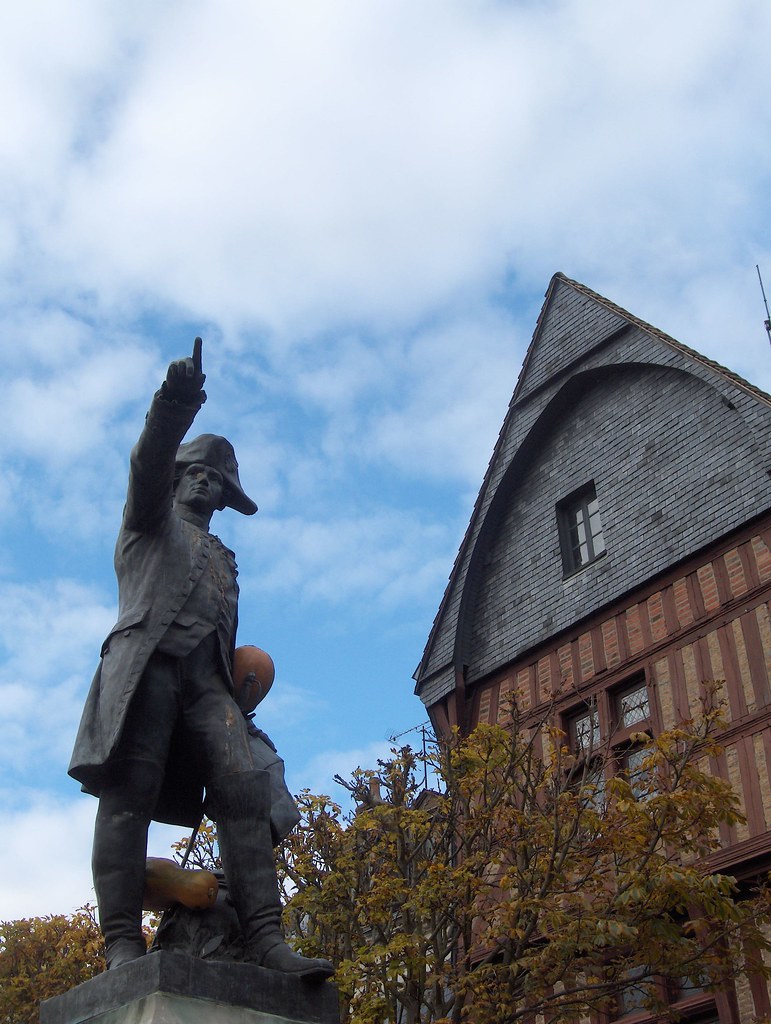 Statue militaire du Marquis de Rochambeau