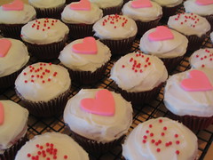 Valentine's Day Cupcakes-fd0000