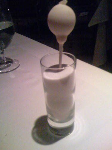 Dessert 1: White 
Chocolate Lollipop