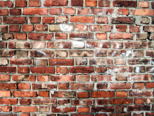 The brick wall (free wallpaper)