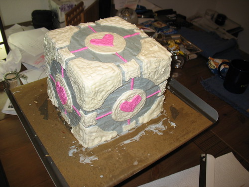 Weighted Companion Cube Cake