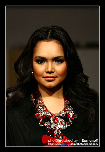 Siti Nurhaliza Montok