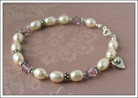 Freshwater pearl, crystal & silver bracelet