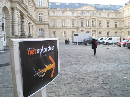 Entering the French Senate for the Netxplorateur forum