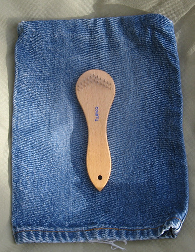 Twin-row comb
