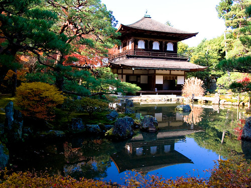 Sightseeing guide - Kyoto Ginkaku-ji (a world heritage) by takay.