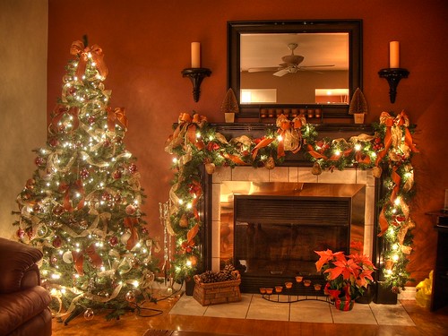 Christmas Fireplace (HDR) (by _christian m)