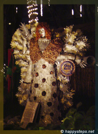 Christmas angel (2nd prize) at the Silay plaza