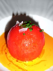 Tomate Relleno de Escabeche de Mejillones