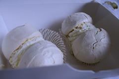Crixa CakesのBizet with Cream