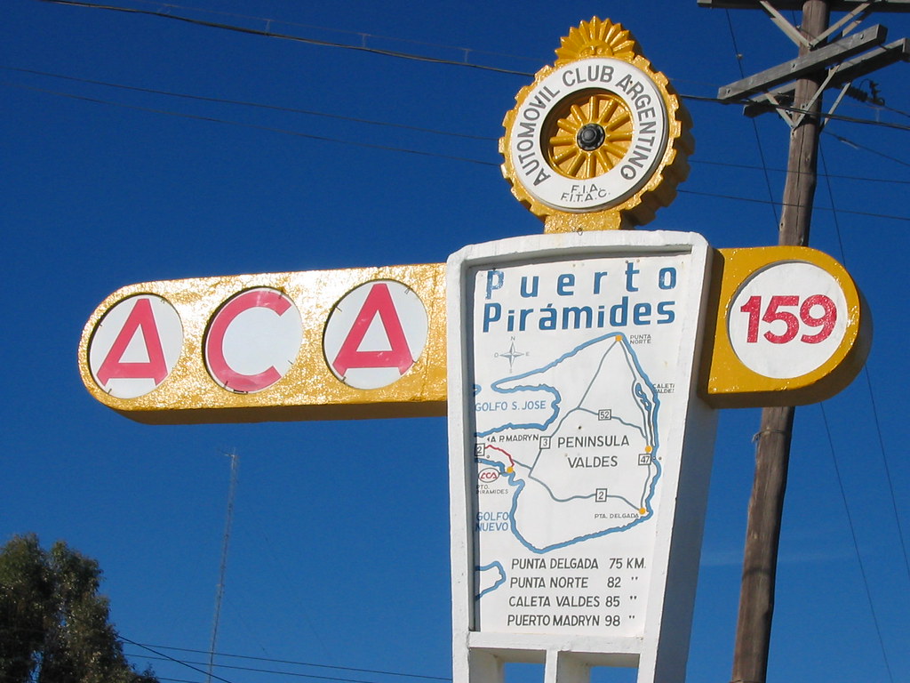 ACA - Puerto Pirmides.