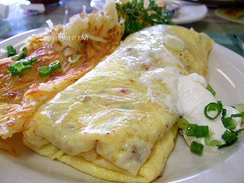 Pacific Omelet