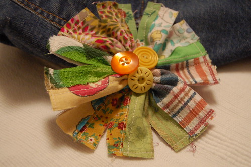 Fabric flower / Blomster i tyg made by iHanna #DIY