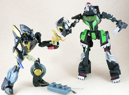 transformers animated toys: lockdown and prowl