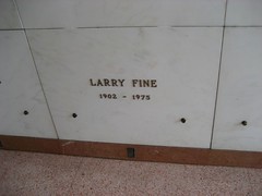 Here lies Larry Fine, one third of the Three Stooges. (02/10/2008)