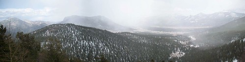 panoramic of the view from trail ridge road