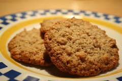 oatmeal cashew cookie