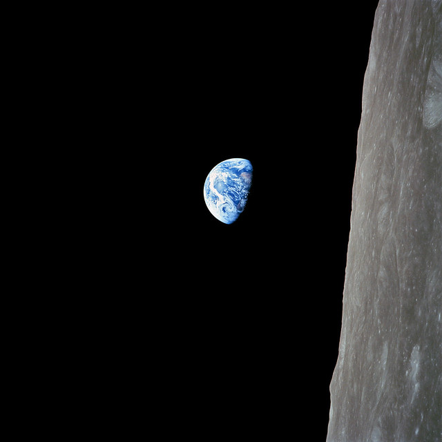 Earthrise / Apollo 8