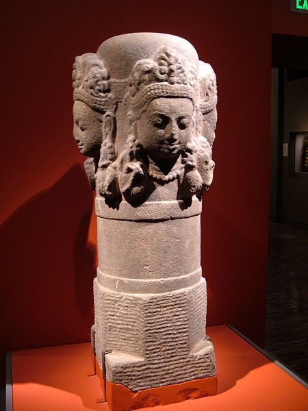450px-Nepalese_stone_linga_SF_Asian_Art_Museum