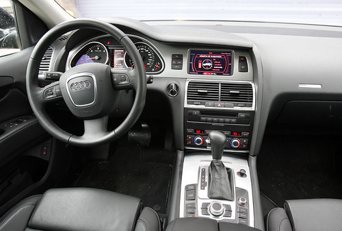 Audi Q7 Interior Pictures. Diesel Audi Q7 Interior amp;