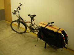 A minha bike estacionada no Parque de Estacionamento subterrâneo do Picoas Plaza