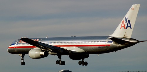 American Airlines Boeing 757-223 N648AA