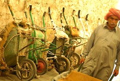 Souq Wakif - wheelbarrow porters