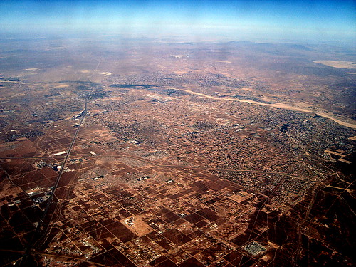 sprawling Victorville, CA (by: Joe Behr, creative commons license)