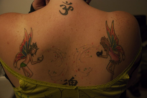 Angel Tattoos Design on the Back Women