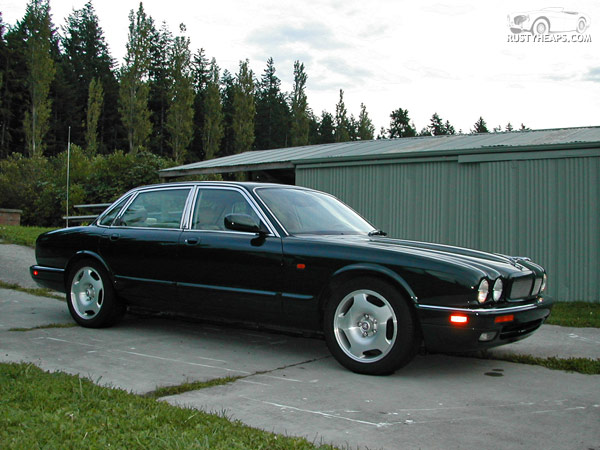 1995 Jaguar XJR