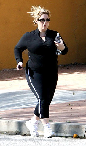 carnie wilson weight loss. Great Job Carnie, If only we all had that kind of commitment and self-control.