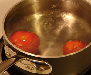 boiling_tomatoes