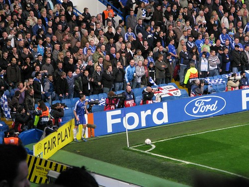 Lampard takes a corner