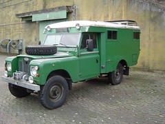 landrover-109-ambulance