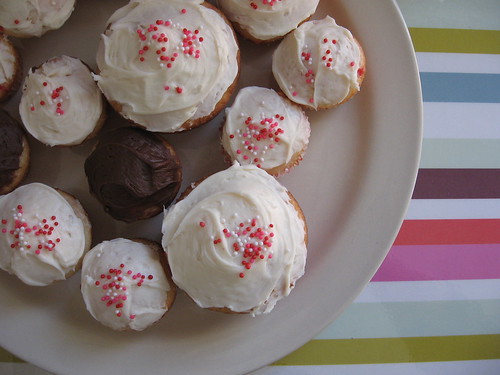 pink cupcakes & stripes