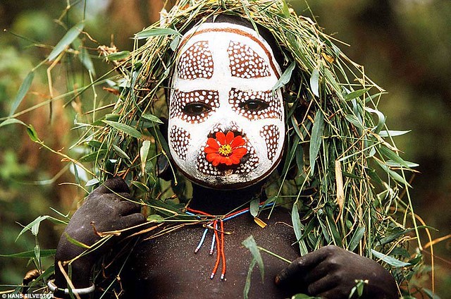 Natural Fashion : Tribal Decoration from Africa
