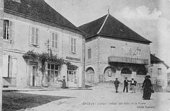 L'Hôtel de Ville et la poste d'Orgelet au début du XXème siècle