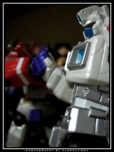 Transformers Revoltech Ultra Magnus