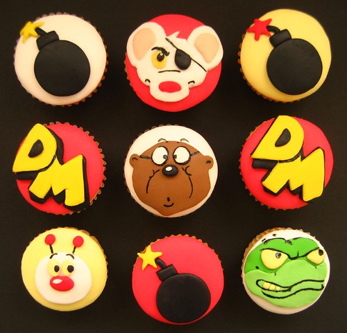 birthday cupcakes cartoon. DANGER MOUSE CUPCAKES!