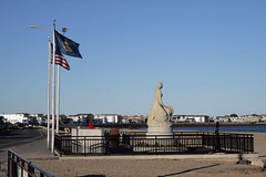 Statue at Hampton Beach