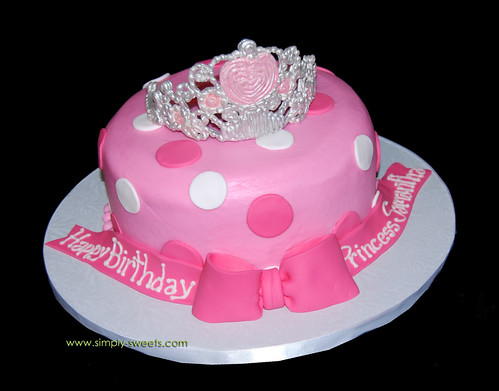 Princess Samantha tiara cake