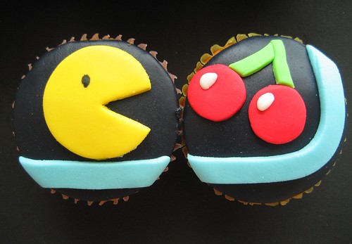 pacman and cherry cupcakes