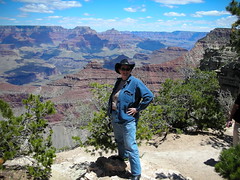 WOMAN ON THE EDGE!!! At Yavapai Point, Grand Canyon