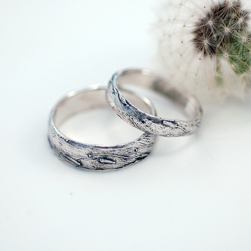 My new wedding band design I really love the tree bark set but I wanted to