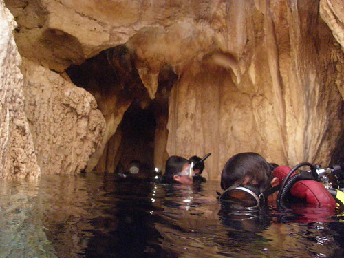鐘乳石洞穴