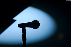 Microphone shadows (HOTEL live)