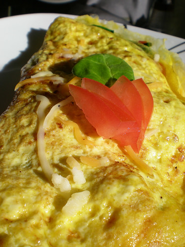 spinach and tomato omelette